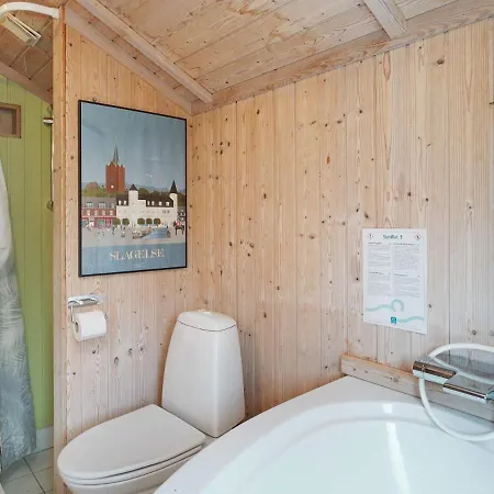 Four-bedroom Holiday In Slagelse 2 펜션 *